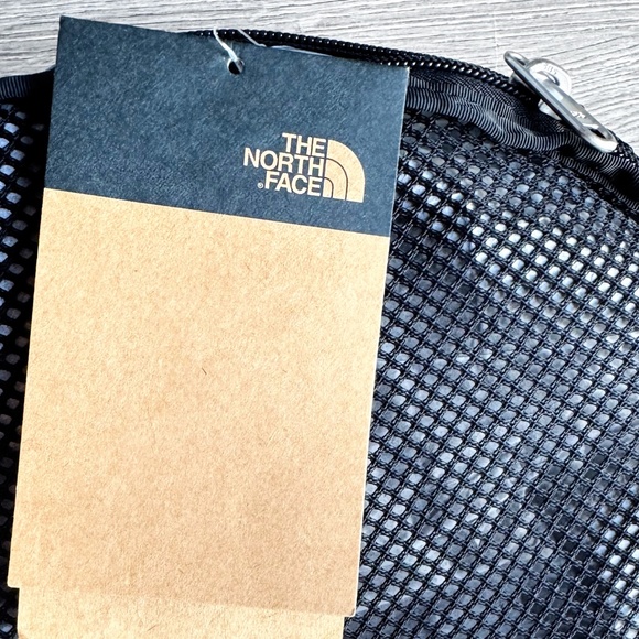 The North Face Medium Base Camp Duffel Packable Travel Backpack - TNF Black NWT - Picture 7 of 10